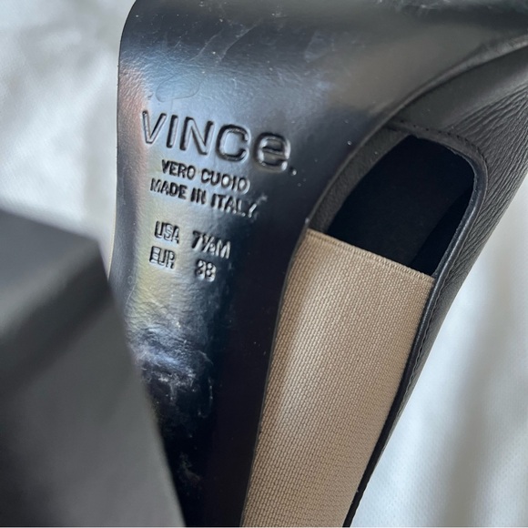 VINCE Black Leather Peep Toe Heels Booties Chunky Heel Shoe Size 7.5 - Picture 10 of 10